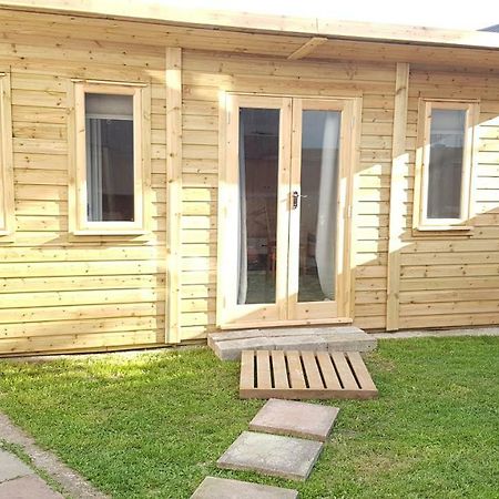 Urban Log Cabin Near Zone 2 Tube Londres Extérieur photo